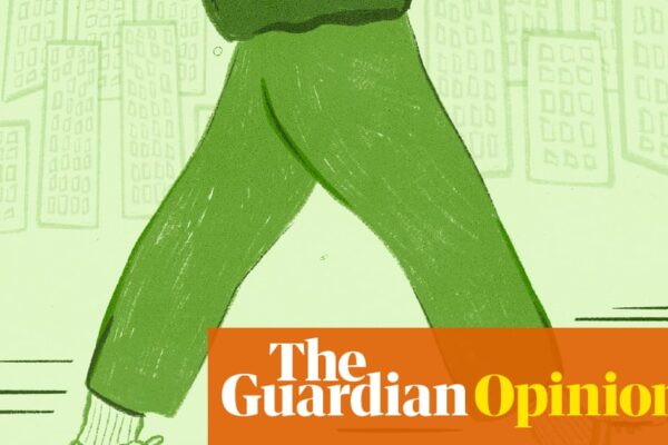 My petty gripe: save your leisurely ramble for the park and pick up the pace in the city | Life and style