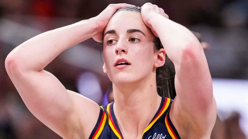 Is Caitlin Clark playing today? Injury update