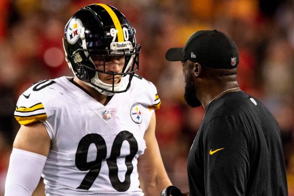 Aaron Rodgers is joining Steelers, but they must make more moves