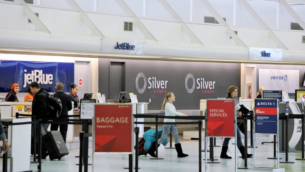 Flights canceled after airline shuts down