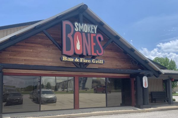 Dozens of Smokey Bones restaurants will be rebranded. What we know